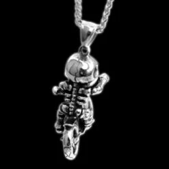 Baby Biker Necklace(Baby Biker Necklace) -Crewskull baby biker necklace 650