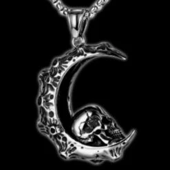 Moon Skull Necklace(Moon Skull Necklace)