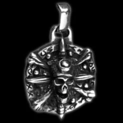 Pirate Skull Pendant(Pirate Skull Pendant)