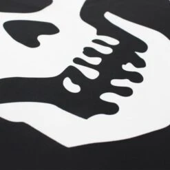 Skull And Crossbones Flag(Skull And Crossbones Flag) -Crewskull skull and crossbones flag 741