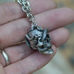 Snake Skull Necklace "Anaconda"(Snake Skull Necklace Anaconda) -Crewskull snake skull necklace anaconda 555